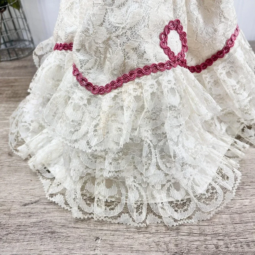Vintage Porcelain‎ Doll, Painted Face Collectible Doll in Lace Dress